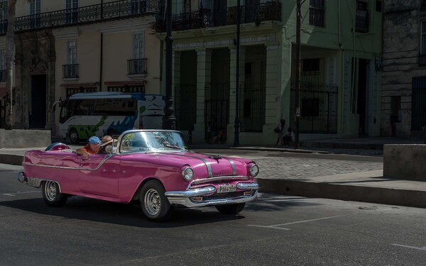 1955 Pink Pontiac Chieftain Starchief!